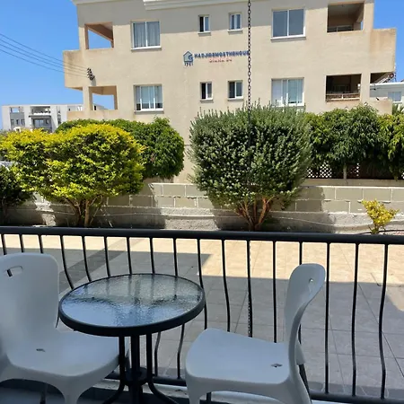 Valentina Apartments Seaside Living In Paphos Aparthotel Paphos